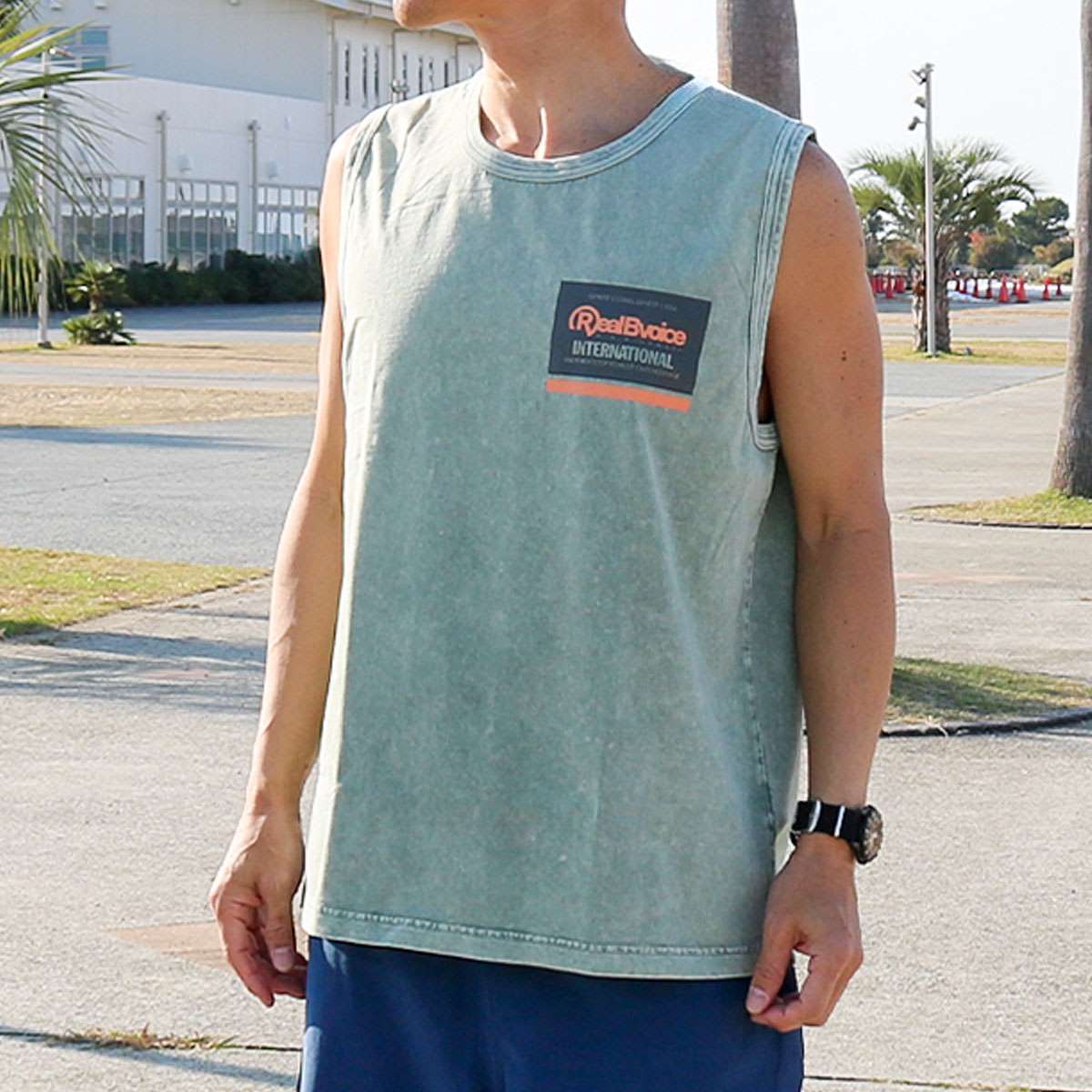 BOX LOGO PIGMENT SLEEVE LESS ボックス ロゴ スリーブレス